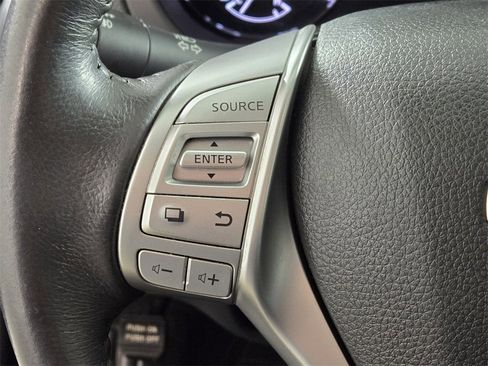 Used 2017 Nissan Altima 2.5 SV w/ Convenience Package image 28