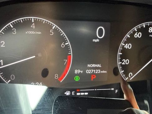 Used 2025 Honda Civic Sport image 16