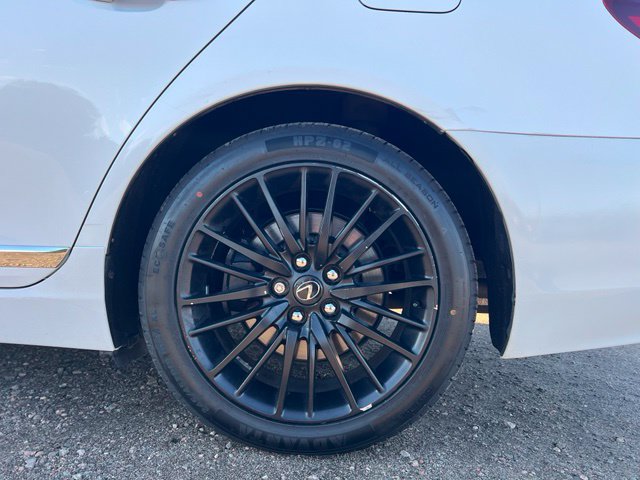Used 2013 Lexus LS 460 AWD w/ F-Sport Pkg image 13