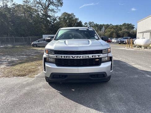Used 2019 Chevrolet Silverado 1500 Custom w/ Custom Value Package image 1