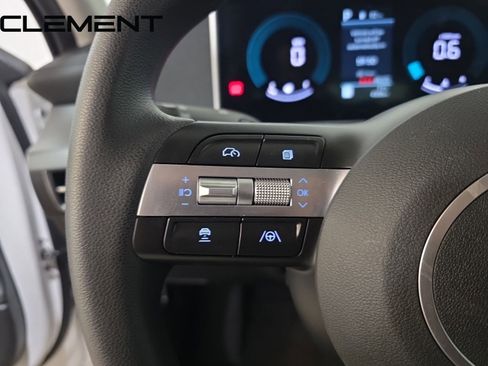 Used 2025 Hyundai Sonata SE image 13