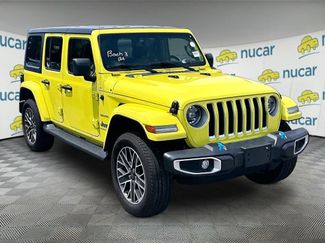 Used 2023 Jeep Wrangler Unlimited Sahara w/ Cold Weather Group AWD/4WD video 1