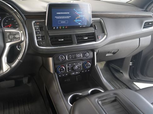 Used 2021 Chevrolet Suburban Premier RWD image 17