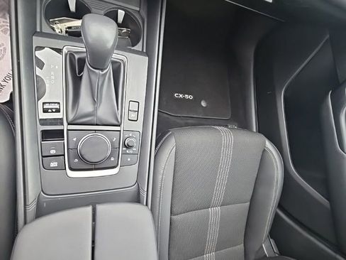 Used 2025 MAZDA CX-50 2.5 Hybrid w/ Preferred Pkg image 23