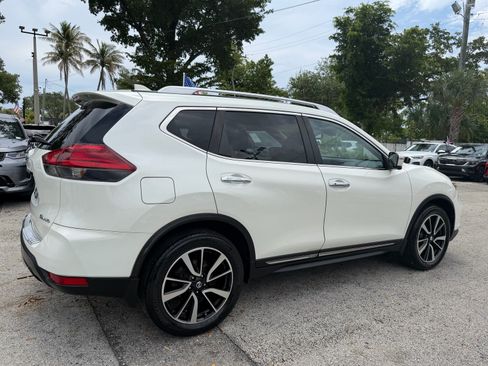 Used 2017 Nissan Rogue SL w/ SL Premium Package AWD/4WD image 7