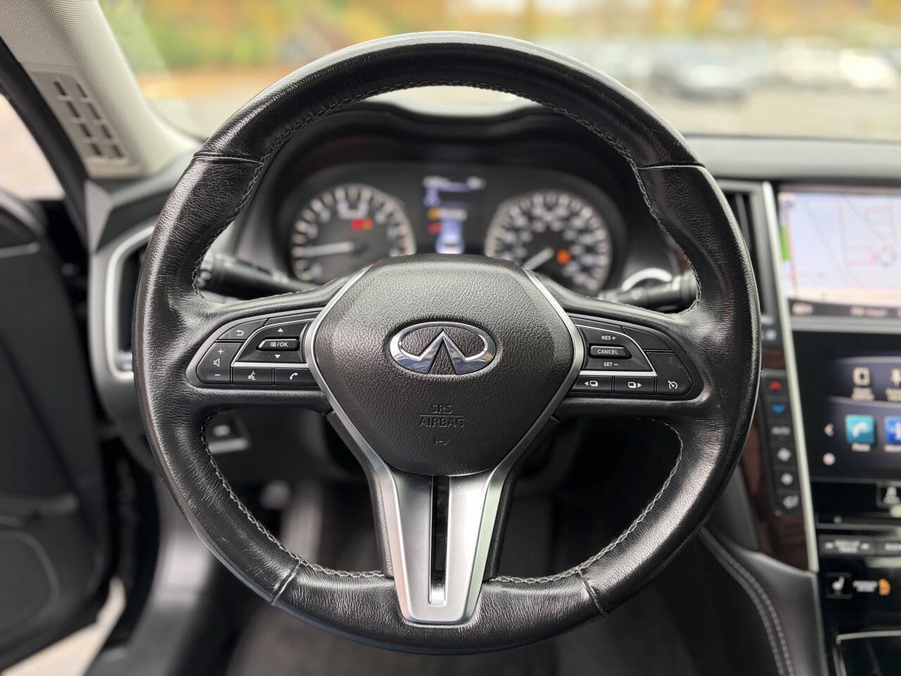 Used 2018 INFINITI Q50 Luxe w/ Essential Package (3.0T Luxe) AWD/4WD image 24