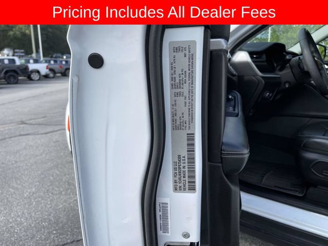 Used 2023 Jeep Grand Cherokee L Limited w/ Luxury Tech Group II AWD/4WD image 38