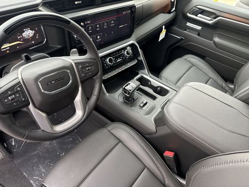 New 2026 GMC Sierra 1500 Denali AWD/4WD image 18