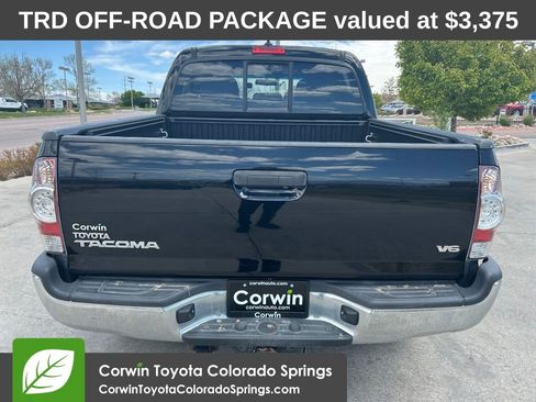 Used 2015 Toyota Tacoma 4x4 Double Cab w/ TRD Off-Road Package image 5