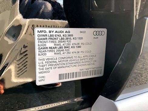 Used 2022 Audi SQ5 Premium image 37