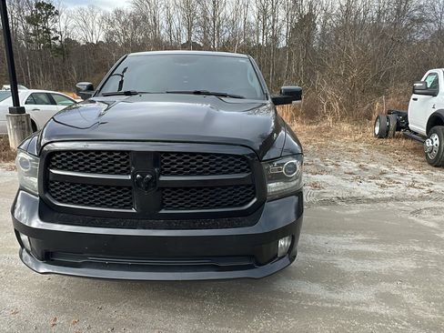 Used 2017 RAM 1500 Sport w/ Convenience Group image 5