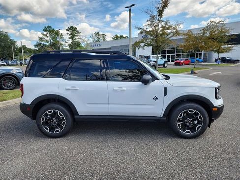 New 2025 Ford Bronco Sport Outer Banks w/ Outer Banks Tech Package+ image 2