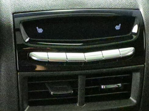 New 2026 Cadillac XT5 Sportv w/ LPO, Floor Liner Package image 15