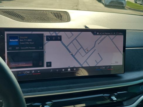 Used 2025 BMW X5 xDrive40i w/ Premium Package image 26