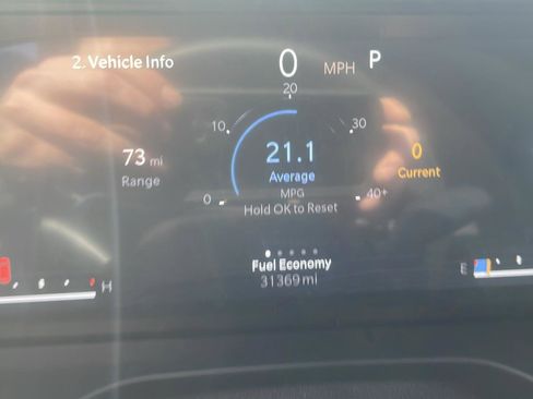 Used 2023 Jeep Grand Cherokee Limited w/ Black Appearance Package image 15