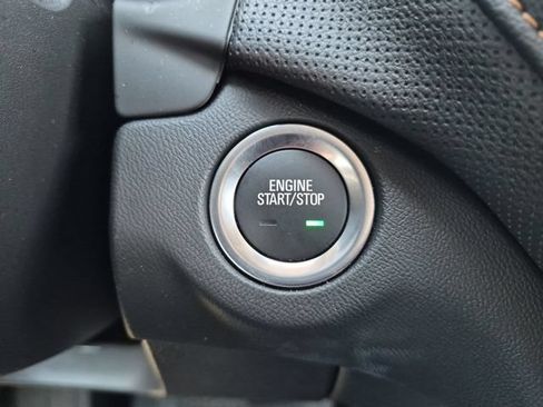 Used 2024 Chevrolet Equinox Premier AWD/4WD image 19