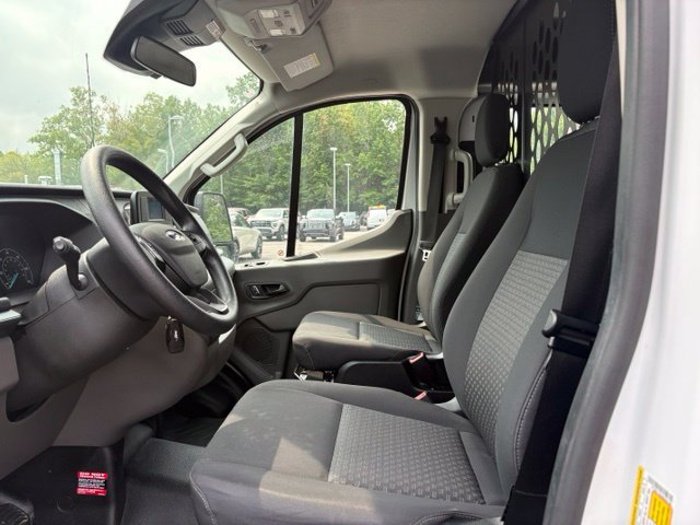 Used 2025 Ford Transit 250 Low Roof w/ Exterior Upgrade Package RWD image 30