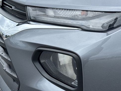 Used 2021 Chevrolet TrailBlazer LS FWD image 6