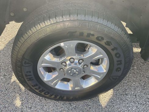 Used 2024 RAM 2500 Big Horn w/ Bed Utility Group image 9