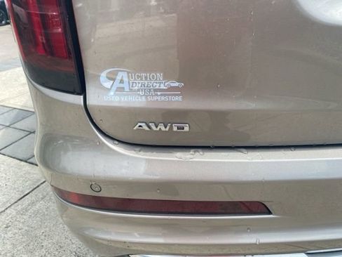 Used 2022 Cadillac XT6 Premium Luxury image 23