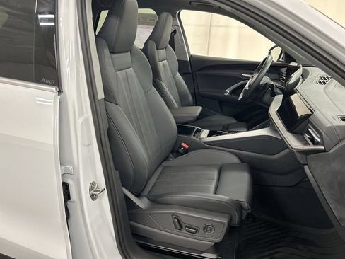 Used 2025 Audi Q5 Premium Plus w/ Premium Plus AWD/4WD image 24
