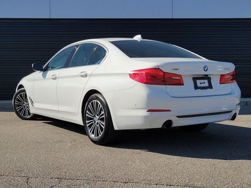 Used 2020 BMW 530i xDrive w/ Convenience Package AWD/4WD image 2
