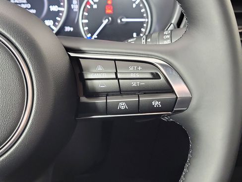 New 2026 MAZDA MAZDA3 Hatchback w/Premium Plus Pkg image 16