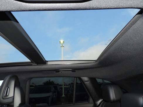 Used 2024 Mercedes-Benz GLC 300 image 19