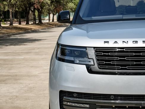 Used 2023 Land Rover Range Rover SE AWD/4WD image 30