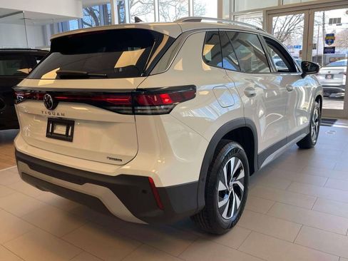 New 2026 Volkswagen Tiguan S AWD/4WD image 6