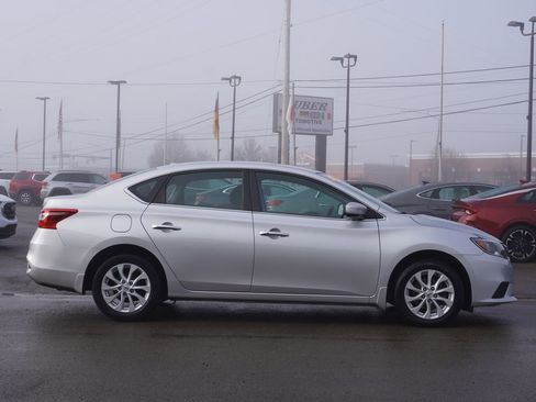 Used 2019 Nissan Sentra SV image 8