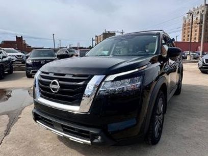 Certified 2022 Nissan Pathfinder SL w/ SL Premium Package