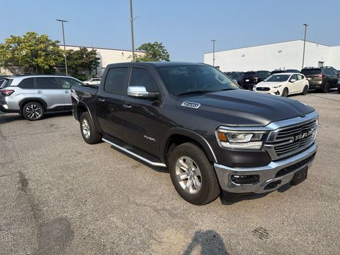 Used 2022 RAM 1500 Laramie AWD/4WD image 1