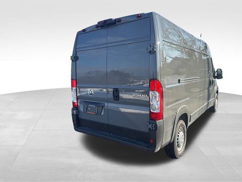New 2026 RAM ProMaster 2500 w/ Premium Convenience Group FWD image 5