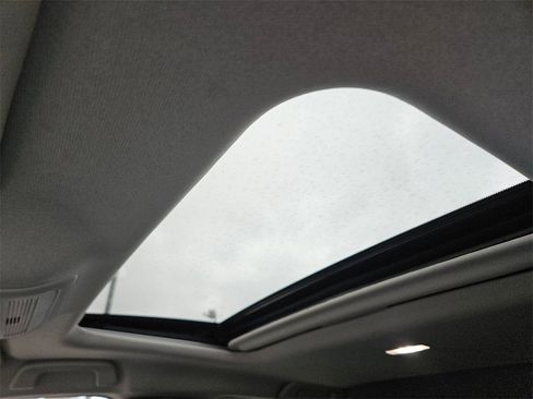 Used 2025 MAZDA CX-30 AWD 2.5 S w/ Preferred Package image 23