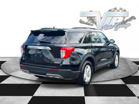 Used 2023 Ford Explorer XLT w/ Equipment Group 202A AWD/4WD image 6