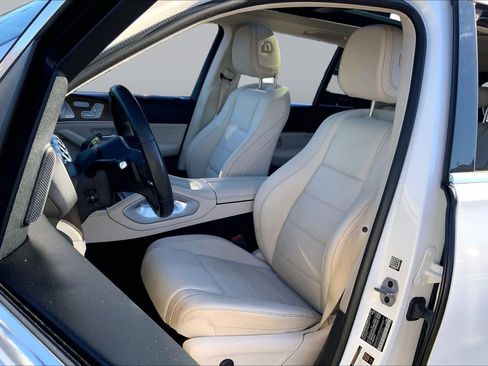 Used 2022 Mercedes-Benz GLE 350 4MATIC image 9