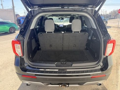 Used 2021 Ford Explorer Limited w/ Equipment Group 301A image 6