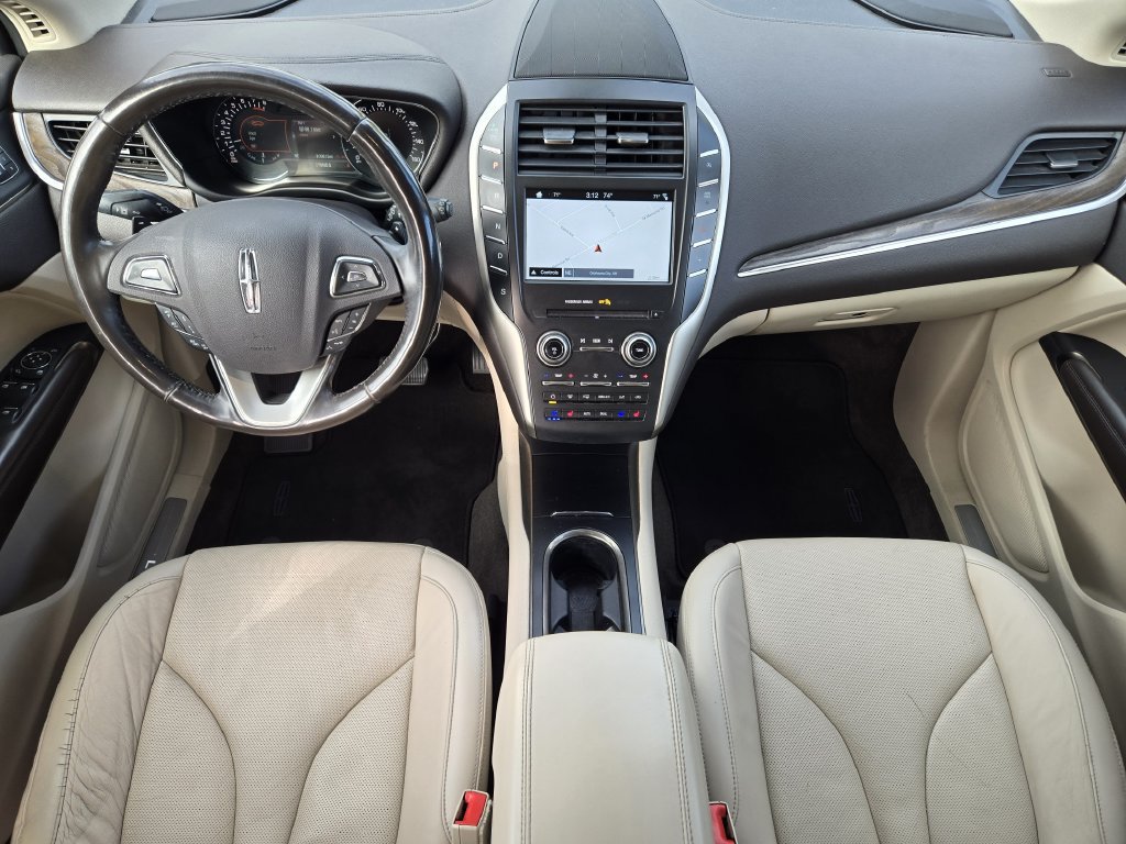 Used 2018 Lincoln MKC Reserve FWD image 26