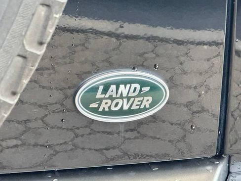 Used 2022 Land Rover Defender 110 X-Dynamic HSE AWD/4WD image 28