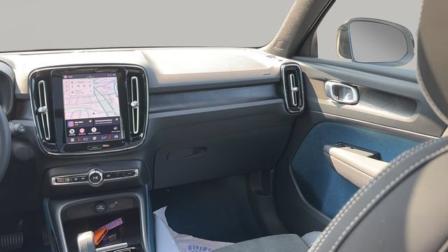 Certified 2023 Volvo XC40 Recharge Plus w/ Protection Package Premier AWD/4WD image 16