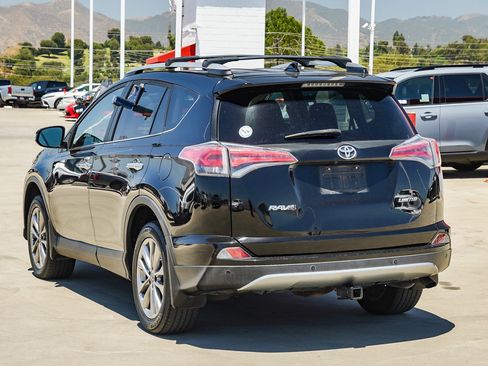 Used 2017 Toyota RAV4 Limited w/ Carpet Mat Package FWD image 5