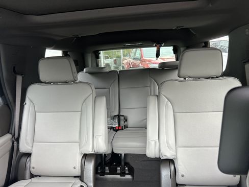 New 2026 GMC Yukon Elevation w/ Elevation Premium Package AWD/4WD image 23