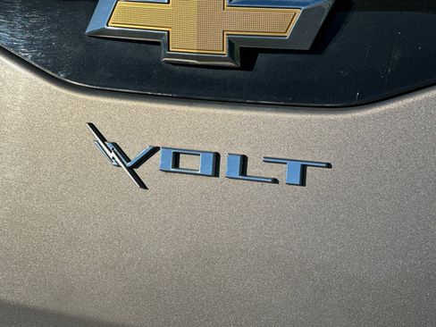 Used 2017 Chevrolet Volt Premier w/ Driver Confidence II Package image 35