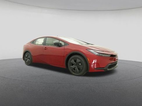 New 2026 Toyota Prius LE image 29