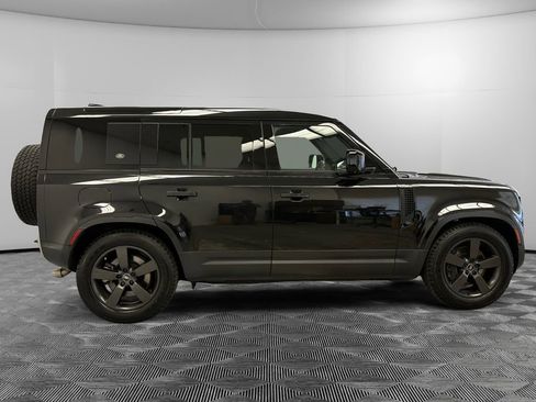Used 2024 Land Rover Defender 110 SE AWD/4WD image 6