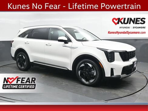 Used 2025 Kia Sorento EX AWD/4WD image 1