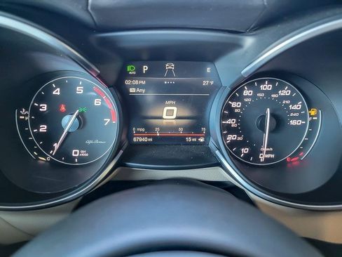 Used 2019 Alfa Romeo Stelvio Ti Lusso w/ Quick Order Package 22X Lusso image 13