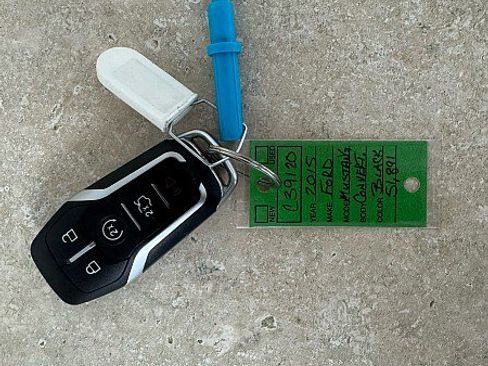 Used 2015 Ford Mustang Convertible w/ Equipment Group 051A RWD image 26