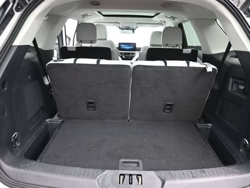 Certified 2025 Ford Explorer Platinum w/ Ultimate Package AWD/4WD image 25